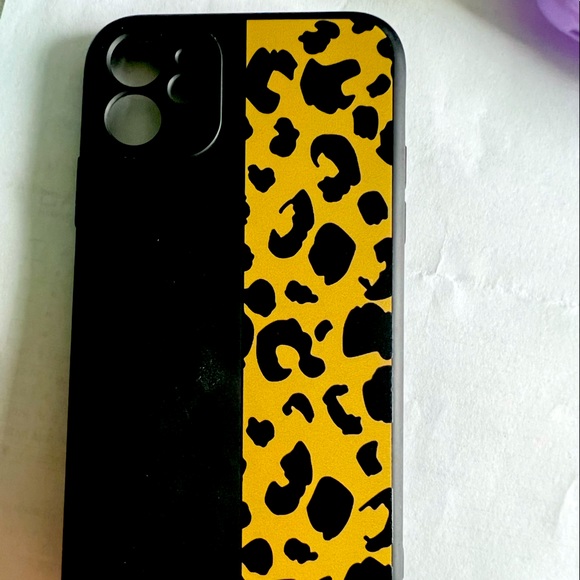 I phone 11 case - Picture 1 of 1
